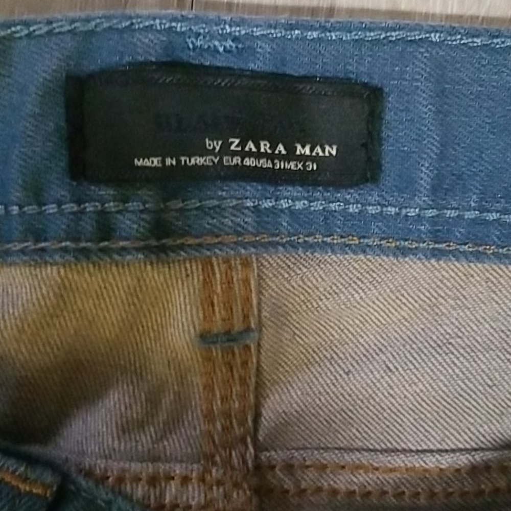 Jeans - Picture 3 of 3